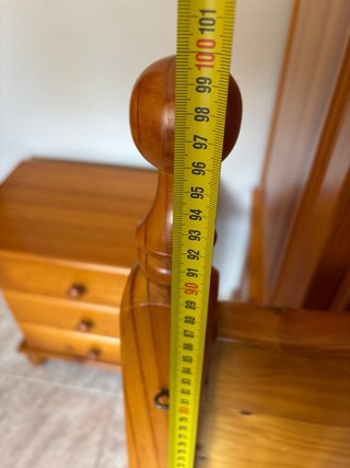 Cabecero de madera rústico