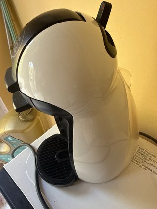 Cafetera Dolce Gusto Blanca