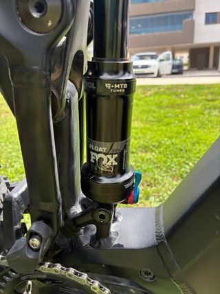 Bicicleta Eléctrica Enduro FOCUS JAM 6.2