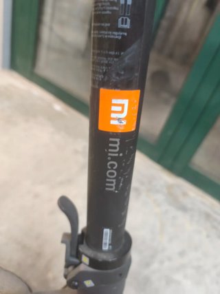 Patinete Eléctrico Negro
