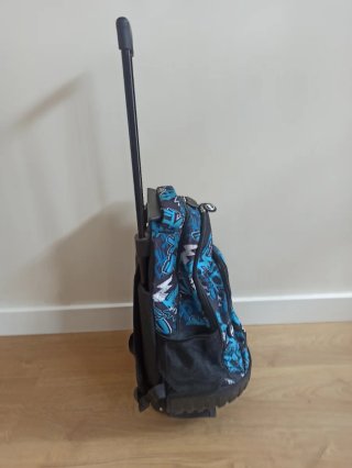 Mochila escolar con ruedas para niño