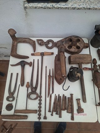 Lote herramientas antiguas y coleccionismo