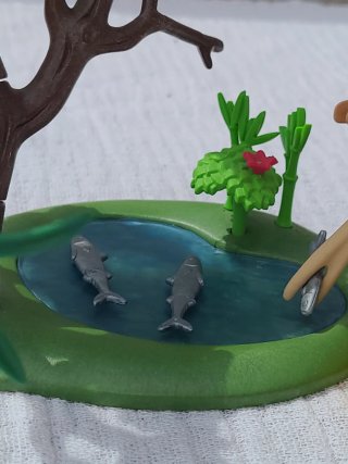Lote 45. Playmobil Pescador en charca