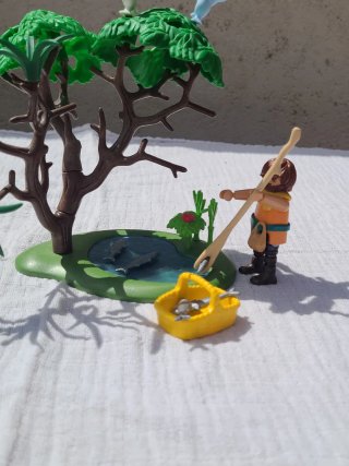 Lote 45. Playmobil Pescador en charca