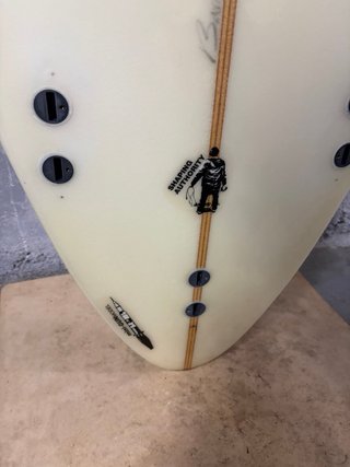 Mini Semigun 7'8 para olas potentes