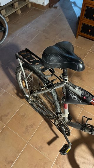 Bicicleta Decathlon Roja