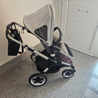 Bugaboo Fox 2 Capazo y Silla y 2 Capotas