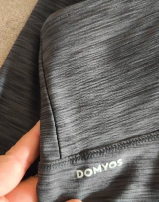 Mallas grises de Decathlon