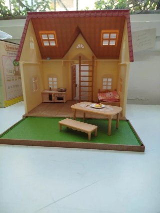Sylvanian Families Casa Acogedora Starter