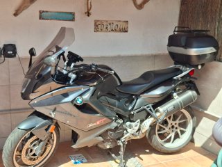BMW F800GT Negra