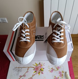 Tenis Kawasaki Marrón Talla 43 de 79.95€
