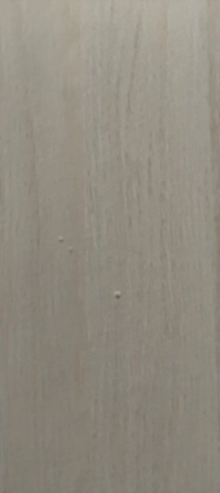 Mesa auxiliar Ikea madera beige. 55x55x45