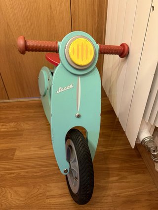 Moto de madera para niño Janod