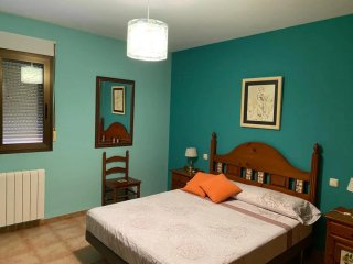 Chalet con piscina en Oliva-Playa
