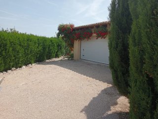 Chalet con piscina en Oliva-Playa
