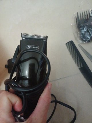 Maquina cortapelo y afeitar hombre nueva, estrenar
