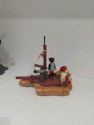 Faro y Barca Pirata Playmobil