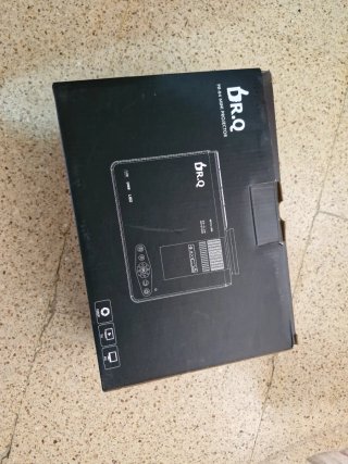 Mini proyector DR.Q HI-04