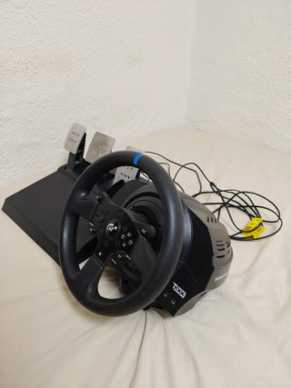 Thrustmaster T300RS GT Edition Volante y Pedales