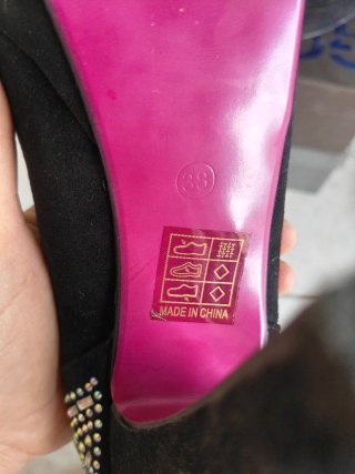 Tacchi alti neri con strass