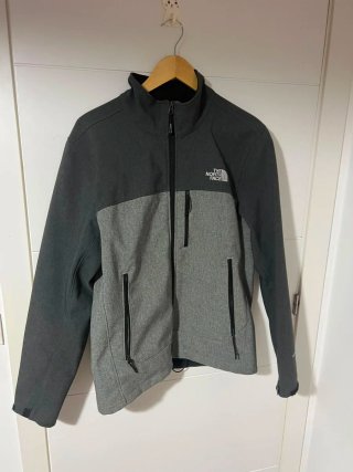 Chaqueta The North Face Softshell Hombre Gris