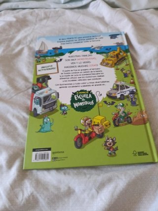 El Mundo de Escuela de Monstruos. Ruedas, Grúas...