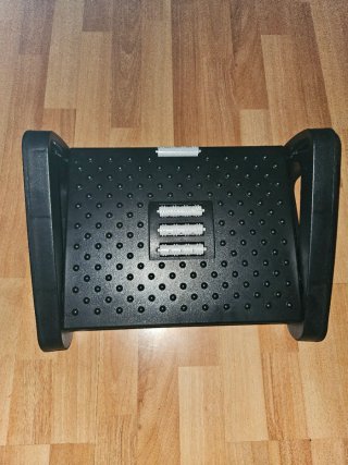 Reposapiés ergonómico para oficina