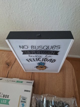 Caja de Luz LED Decorativa Felicidad