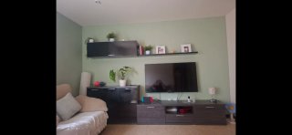 Mueble de comedor negro y gris