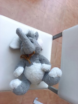 Peluche Elefante Gris Suave