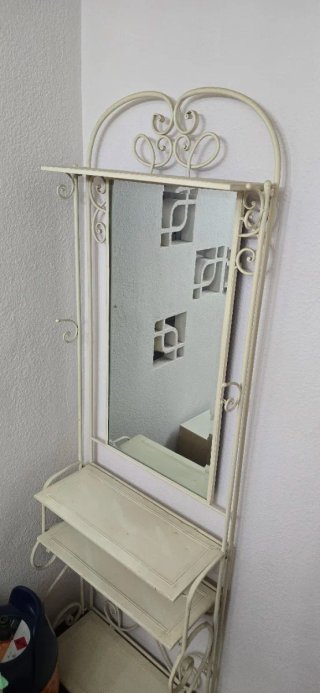 Mueble recibidor con espejo