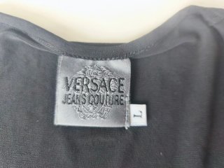 Camiseta Versace Jeans Couture Negra Jeroglíficos