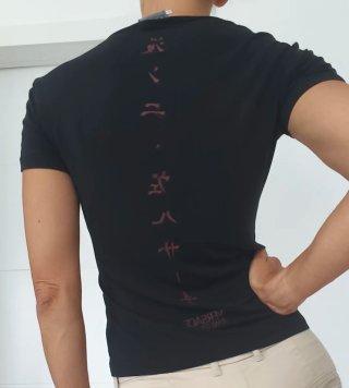 Camiseta Versace Jeans Couture Negra Jeroglíficos
