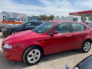 Alfa Romeo 147 2004
