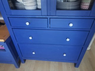 Mesa TV y Vitrina Hemmes Azul Pintada