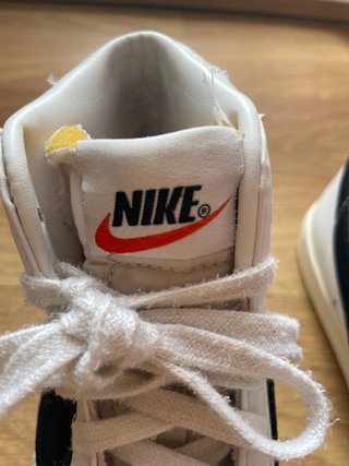 Zapatillas Nike Blazer Blancas y Negras