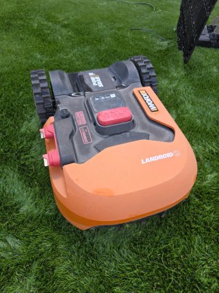 Robot cortacésped Worx Landroid WR130E