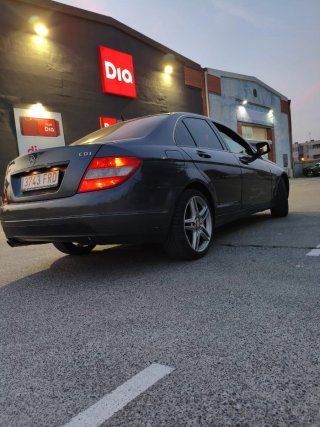 Mercedes-Benz 220 CDI 2007