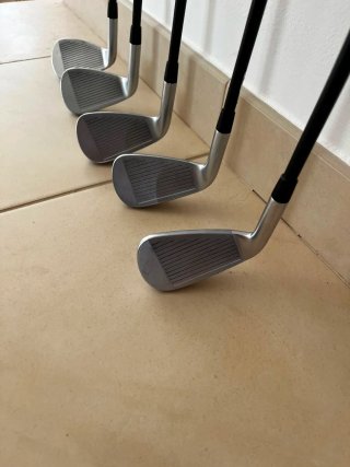 Set de Hierros Cleveland PW-6