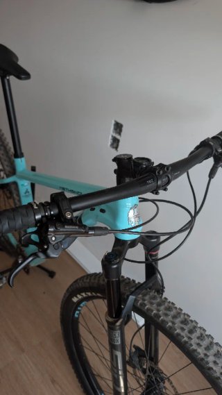 Bicicleta Bianchi Methanol CVS Montaña