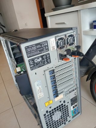 Servidor Dell PowerEdge T320 Xeon