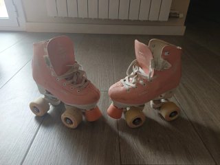 Patines rosas niña 4 ruedas Oxelo (Decathlon)