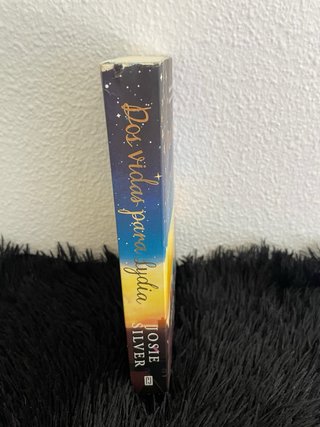 Libro Dos vidas para Lydia de Josie Silver
