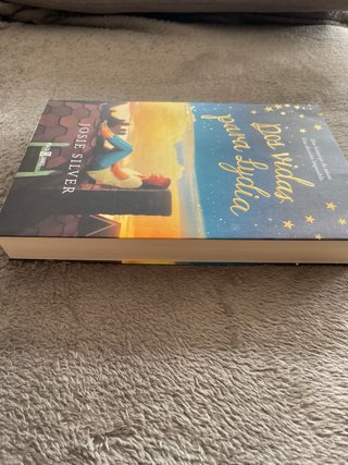 Libro Dos vidas para Lydia de Josie Silver