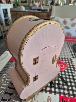 Reloj y joyero vintage dorado y rosa