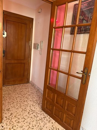 Puerta doble madera con cristal biselado