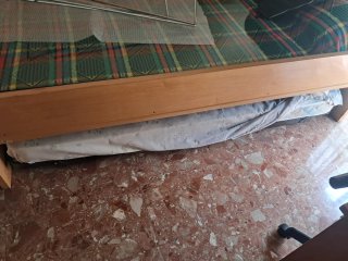 Cama nido con 2 colchones y armario