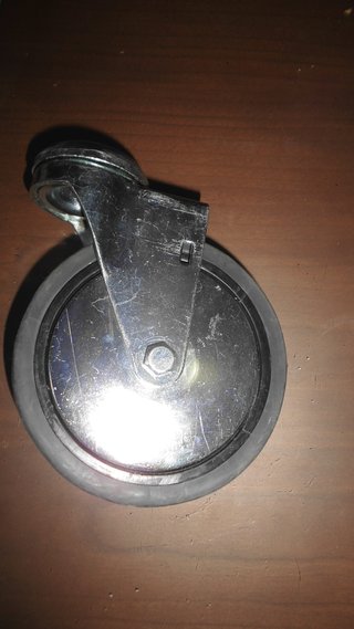 RUEDAS PEQUEÑAS GIRATORIAS D GOMA TAMAÑOS VARIADOS