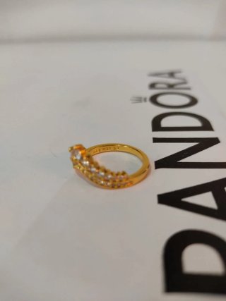 Anel Pandora Tiara Wish Dourado e Branco