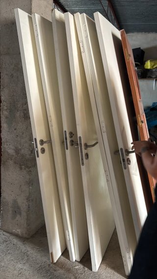 9 Puertas Madera Maciza Blanca Mate